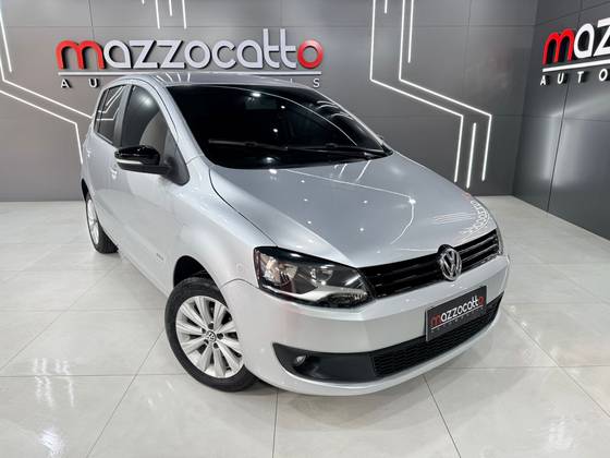 VOLKSWAGEN FOX 1.6 MI 8V FLEX 4P MANUAL